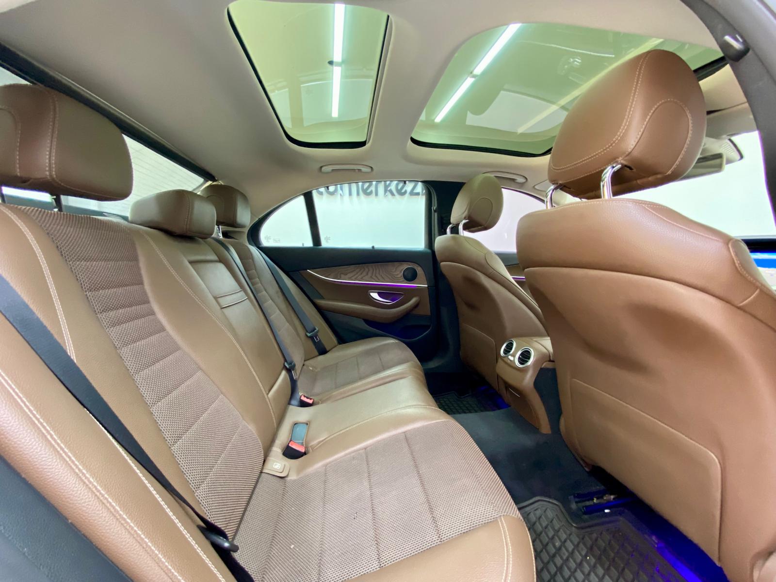 MERCEDES E 26
